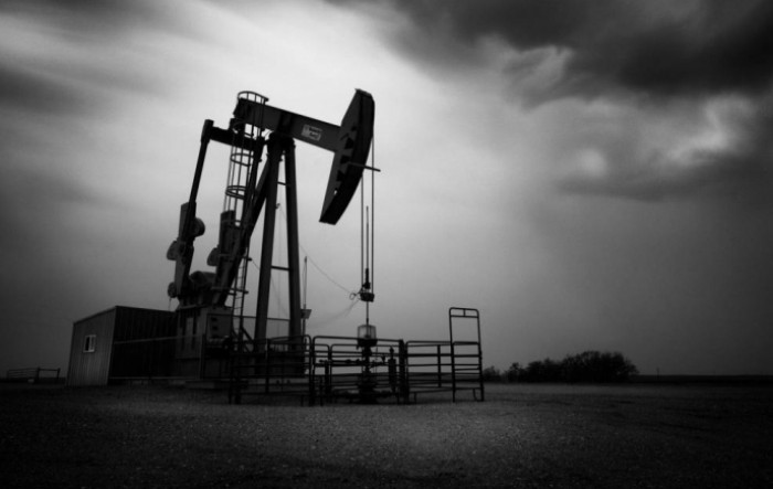 Cijene nafte pale prema 28 dolara zbog straha za potražnju