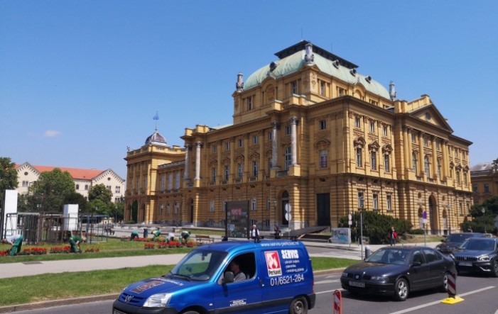 Umjetnici i kulturni djelatnici: Zaustavimo urušavanje HNK u Zagrebu