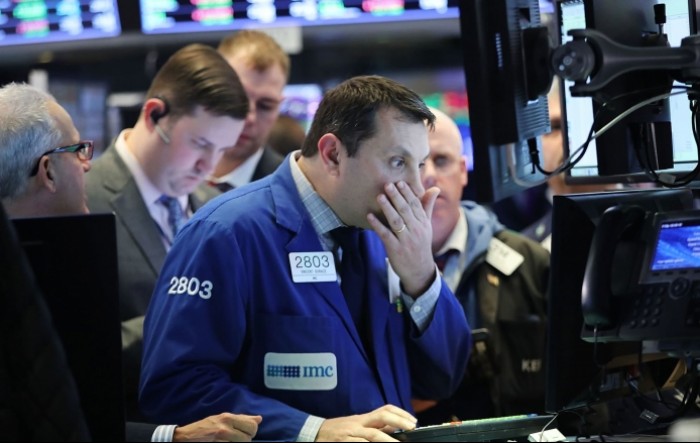 Wall Street oštro pao nakon odluka Feda