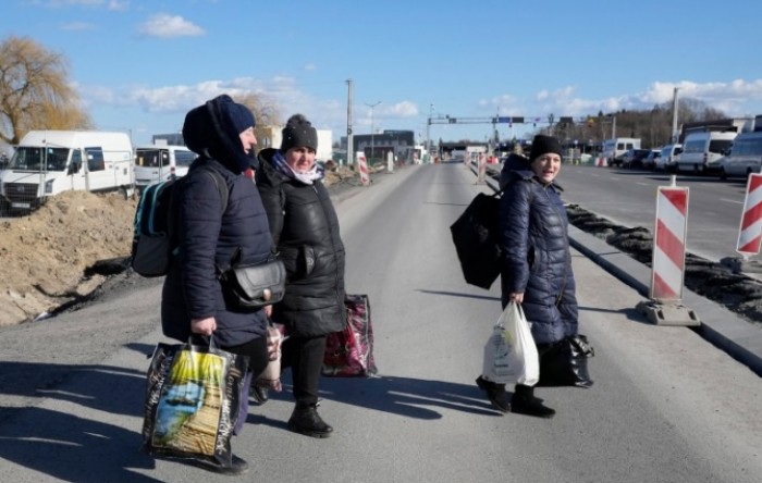 UNHCR: Broj izbjeglih iz Ukrajine dosegnuo 368.000