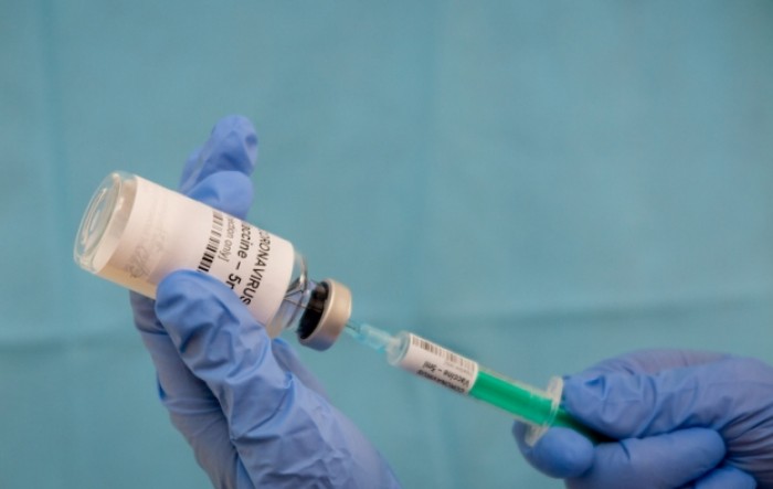Češka pregovara s AstraZenecom o dodatnom cjepivu, zaobilazeći EU