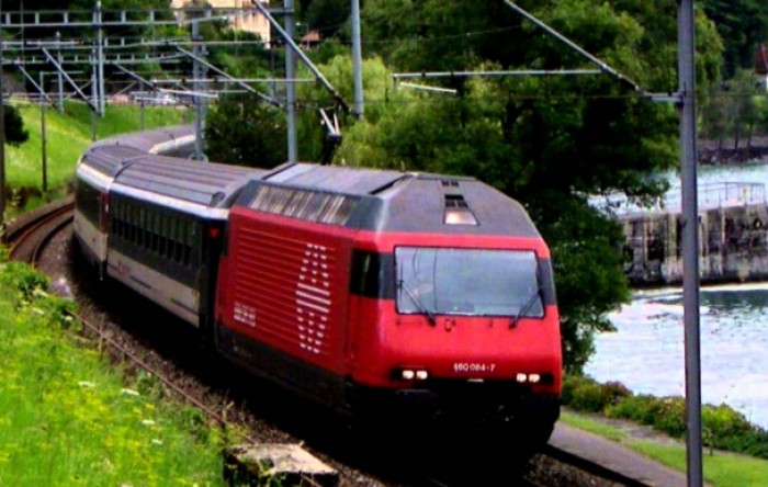 Švicarska i Italija obustavile prekogranični željeznički promet