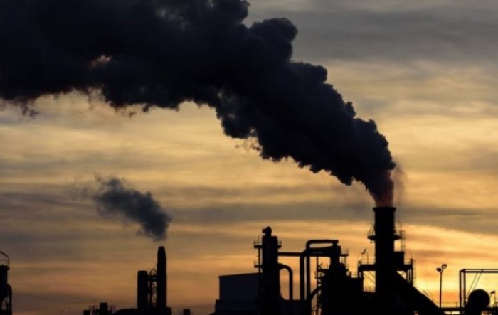 IEA izdala zastrašujuće upozorenje o emisijama CO2