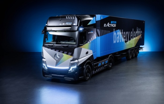 Daimler Truck predstavio električni kamion dometa do 500 km