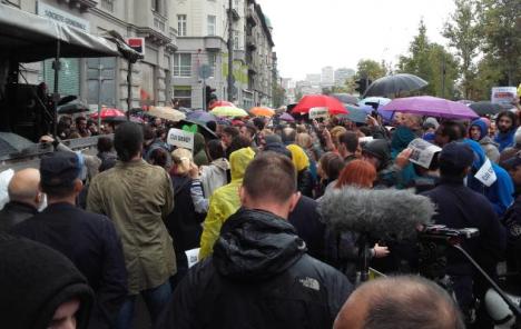 Protest protiv Beograda na vodi: Policija blokirala prilaze Geozavodu