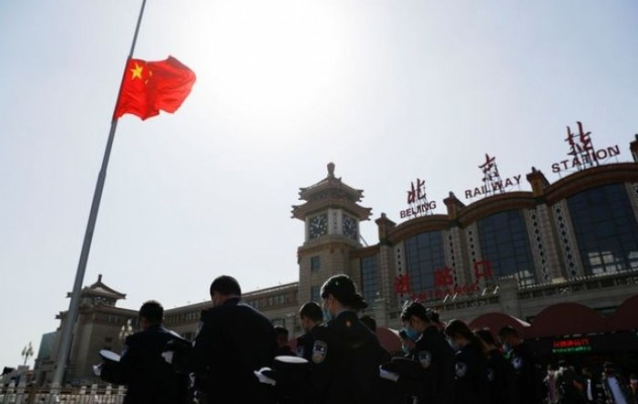Peking optužuje SAD zbog povlačenja više od 1000 viza kineskih studenata