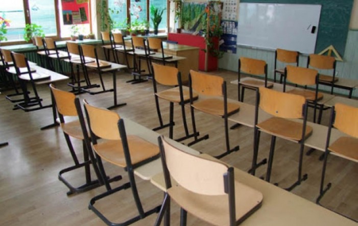 Koronavirusom zaraženo 277 učenika i 64 djelatnika škola