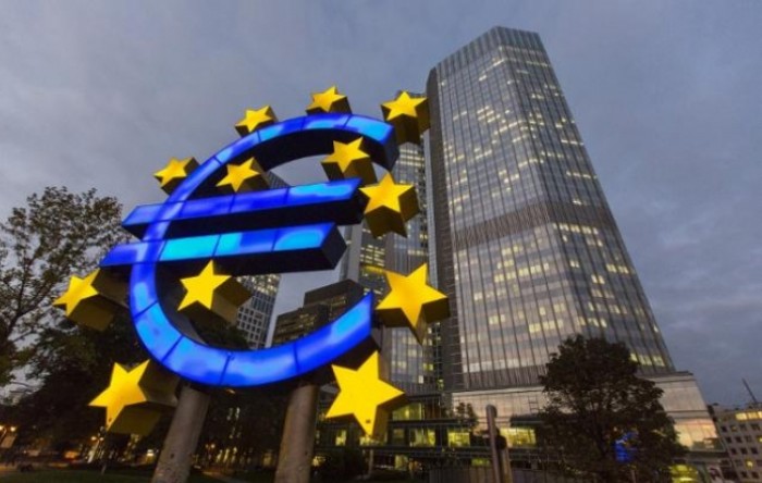 ECB nastavlja s poticajnim mjerama, spreman tolerirati veću inflaciju