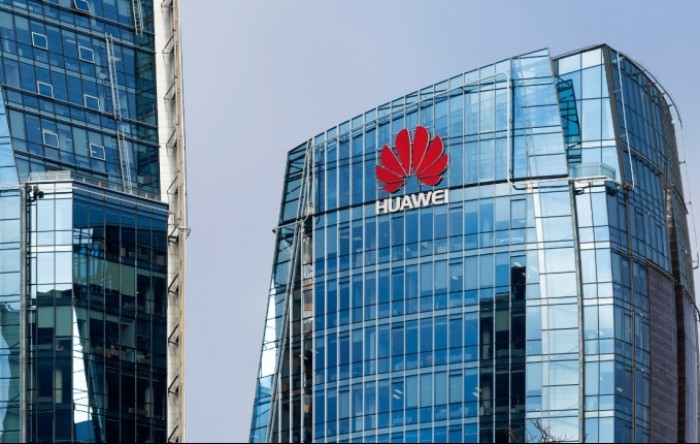 Rezultati Huaweija pod pritiskom, prihod potonuo 29 posto