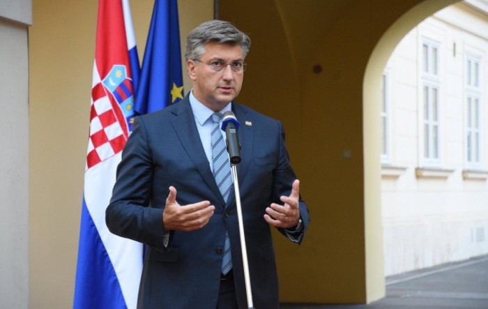 Plenković: Hrvatska naručila dovoljno cjepiva, tražimo da se isporuči