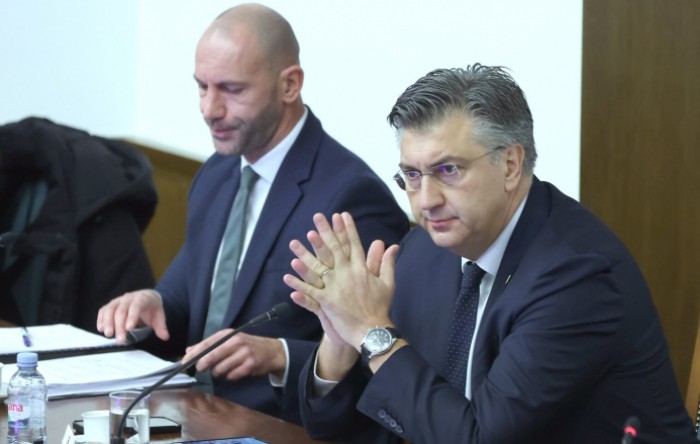 Žestoko na Odboru, Plenković i Habijan na meti oporbe