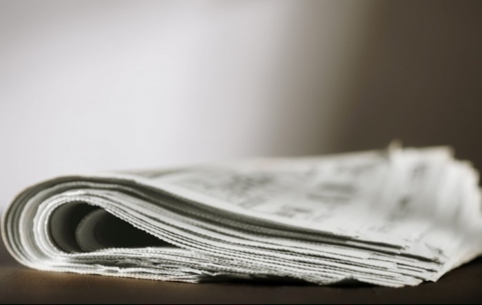 Prodaja dnevnih novina lani pala 12%, tjednika čak 15%