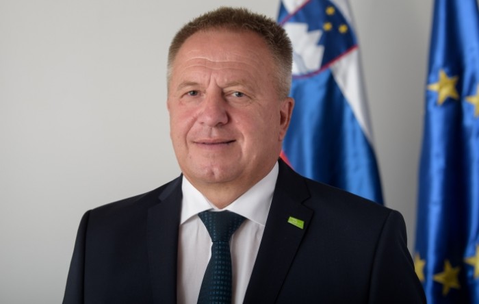 Počivalšek: Slovenska vlada s malo mogućnosti za reguliranje cijena energenata