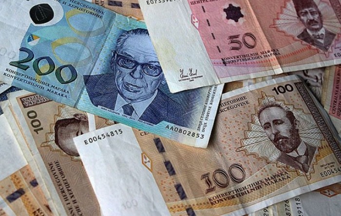Građani BiH se sve više zadužuju u bankama
