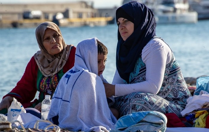 Italija dozvolila da se 140 migranata iskrca na Siciliji, no ne i zdravi muškarci