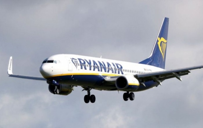 Uhićena dvojica muškaraca zbog prijetnje bombom u avionu Ryanaira