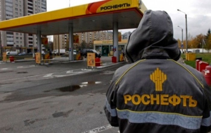 Rosnjeft prodao poslovanje ruskoj vladi i povukao se iz Venecuele