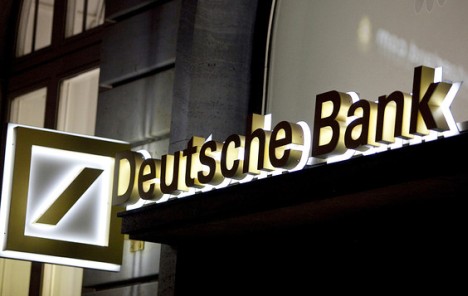 Deutsche Bank smanjila bonuse za 30 posto