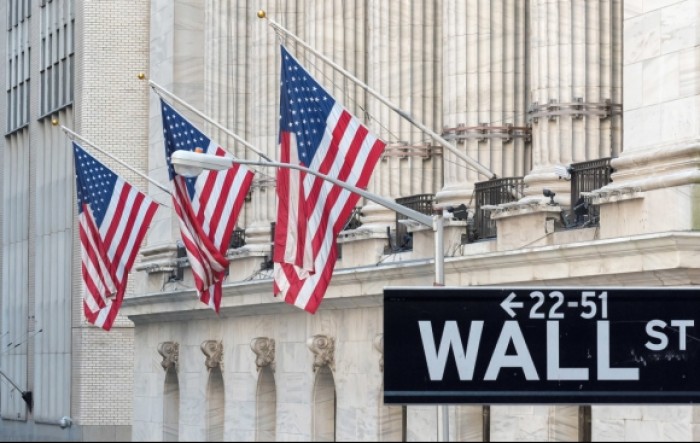 Wall Street blago porastao, trgovanje nesigurno