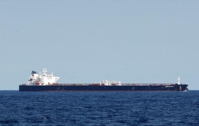 Rusija kupila stotinu tankera kako bi zaobišla sankcije