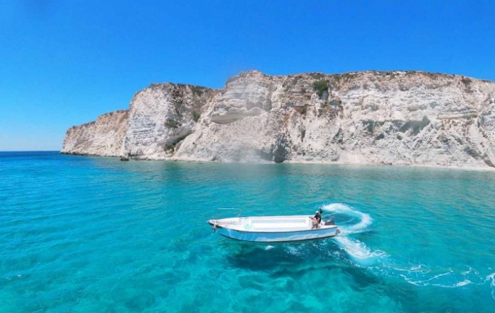 Faktori koji signaliziraju kakva turistička sezona očekuje Grčku 2024. godine