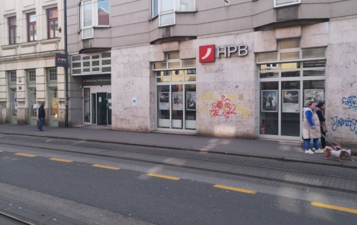Zagrebačka burza: HPB u fokusu, indeksi pali