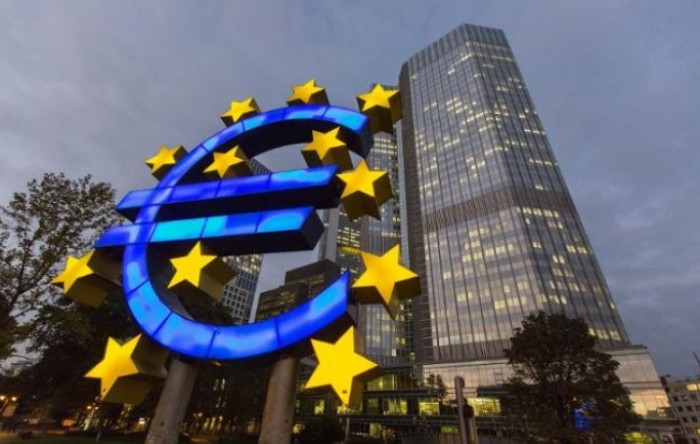 ECB: Banke u eurozoni mogu početi isplaćivati dividende tek pred kraj 2021.