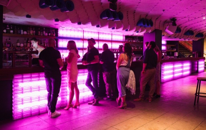 Stožer: Rad barova i noćnih klubova ograničava se na deset dana