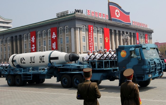 Sjeverna Koreja ispalila najmanje 10 raketa, jedna pala blizu južnokorejskih voda
