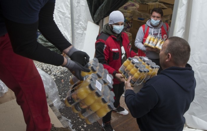 Coca-Cola Crvenom križu donirala milijun kuna za pomoć nakon potresa