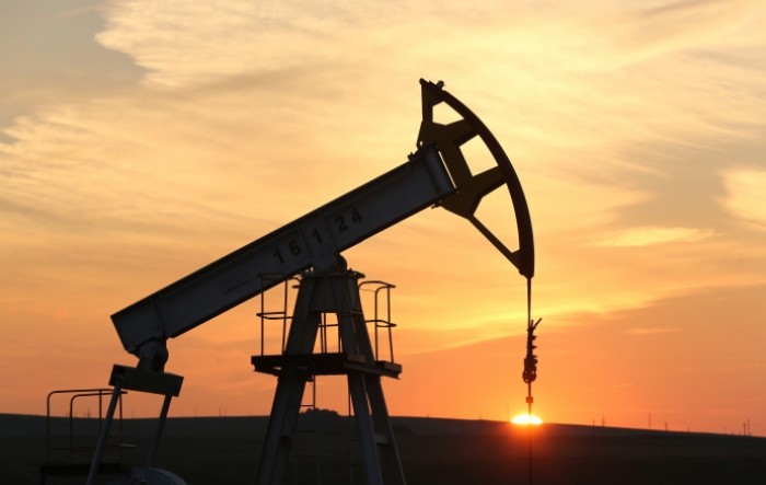 Zabrinutost zbog širenja zaraze potisnula cijene nafte ispod 43 dolara