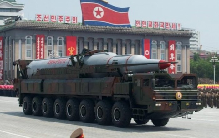 Sjeverna Koreja lansirala dva projektila za koje se sumnja da su balističke rakete