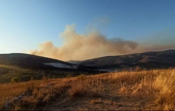 Seget Gornji: Izgorjelo čak 1.600 hektara