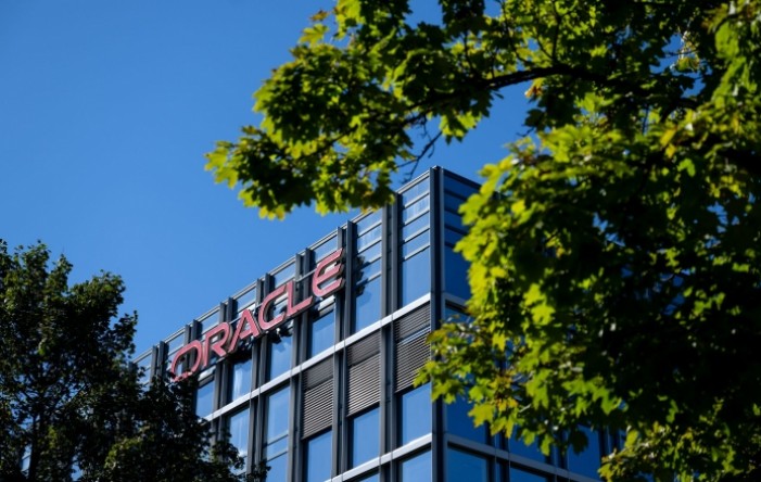 Ellison otkazao prodaju dionica Oraclea vrijednu 7,5 milijardi dolara