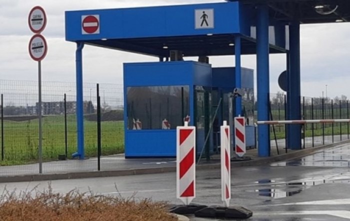 Srbija zatvorila dio graničnih prijelaza s Hrvatskom