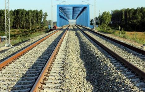 Za pet godina 1.000 km novih pruga u Srbiji