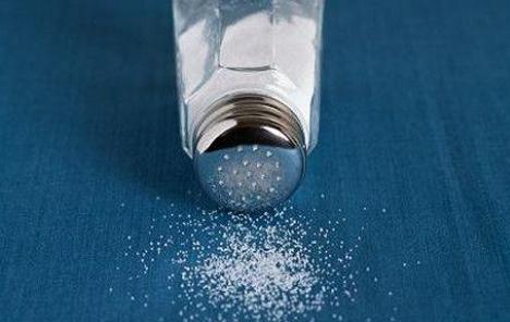 Kako ograničiti dnevni unos soli u organizam na 5 mg?