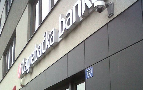 S&P snizio rejting Zagrebačkoj banci, prognoza stabilna
